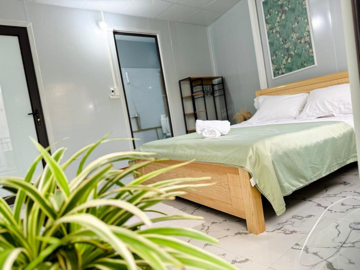 Local Me - Exclusive Centre Room Hai Phong Buitenkant foto